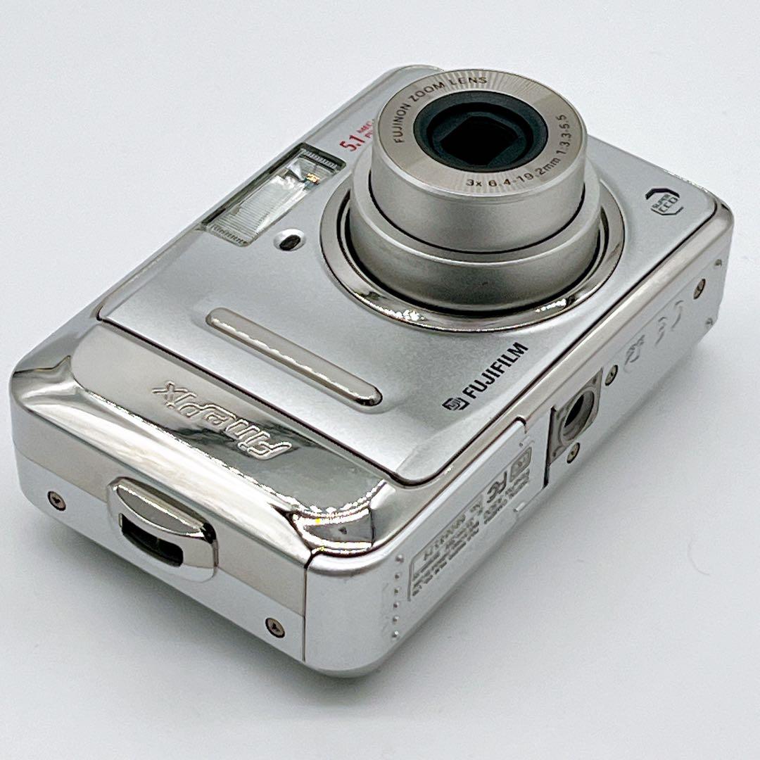 【希少】FUJIFILM FINEPIX A500 シルバー 乾電池仕様 レトロ