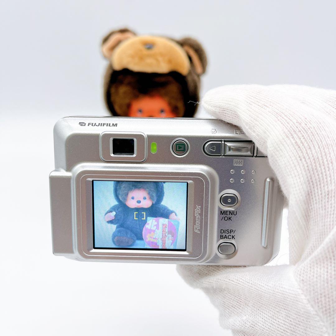 【希少】FUJIFILM FINEPIX A500 シルバー 乾電池仕様 レトロ