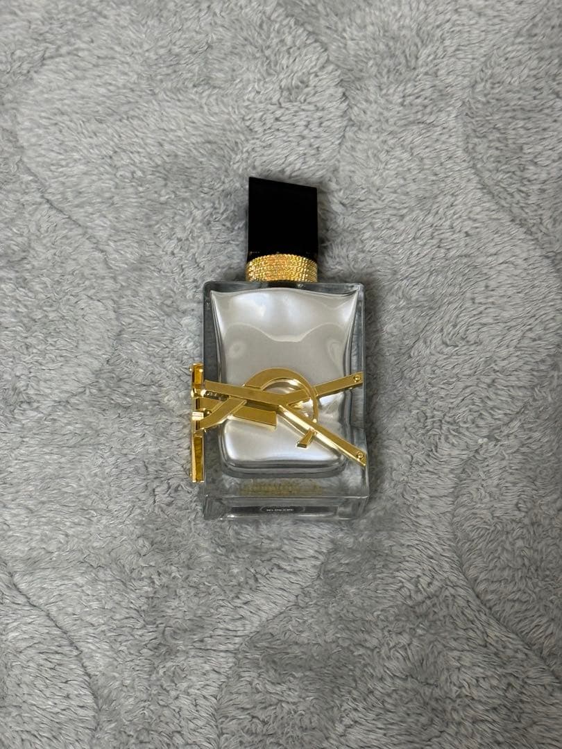 イヴサンローラン リブレ ラプソリュ プラチナム YSL 50ml 香水