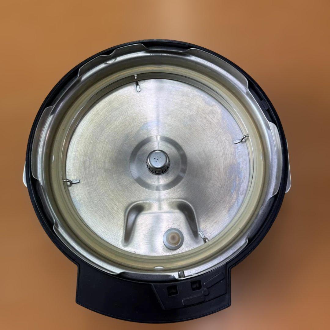 ★アイリスオーヤマ　電気圧力鍋　4.0L　PMPC-MA4-B　2020年製