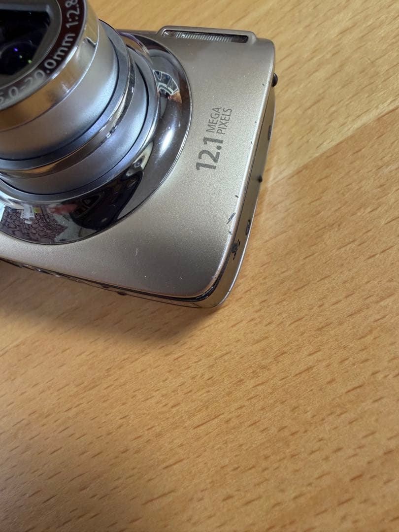 Canon IXY 510IS ゴールド 美品 バッテリー2個 充電器 ケース付
