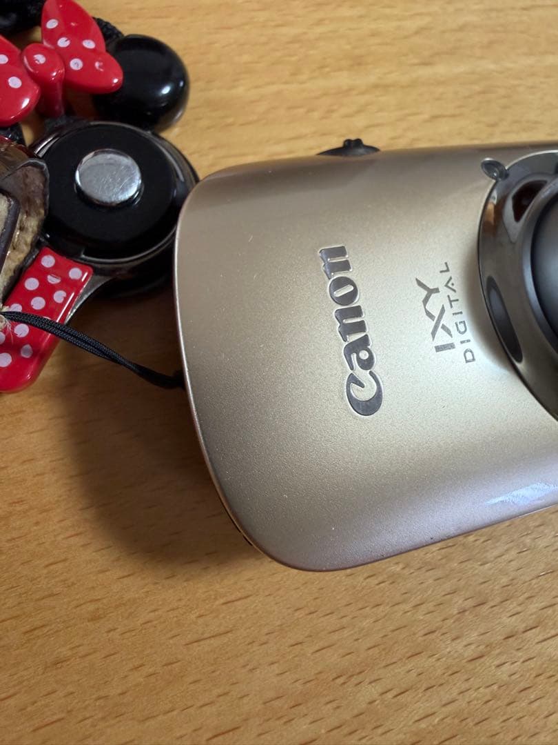 Canon IXY 510IS ゴールド 美品 バッテリー2個 充電器 ケース付