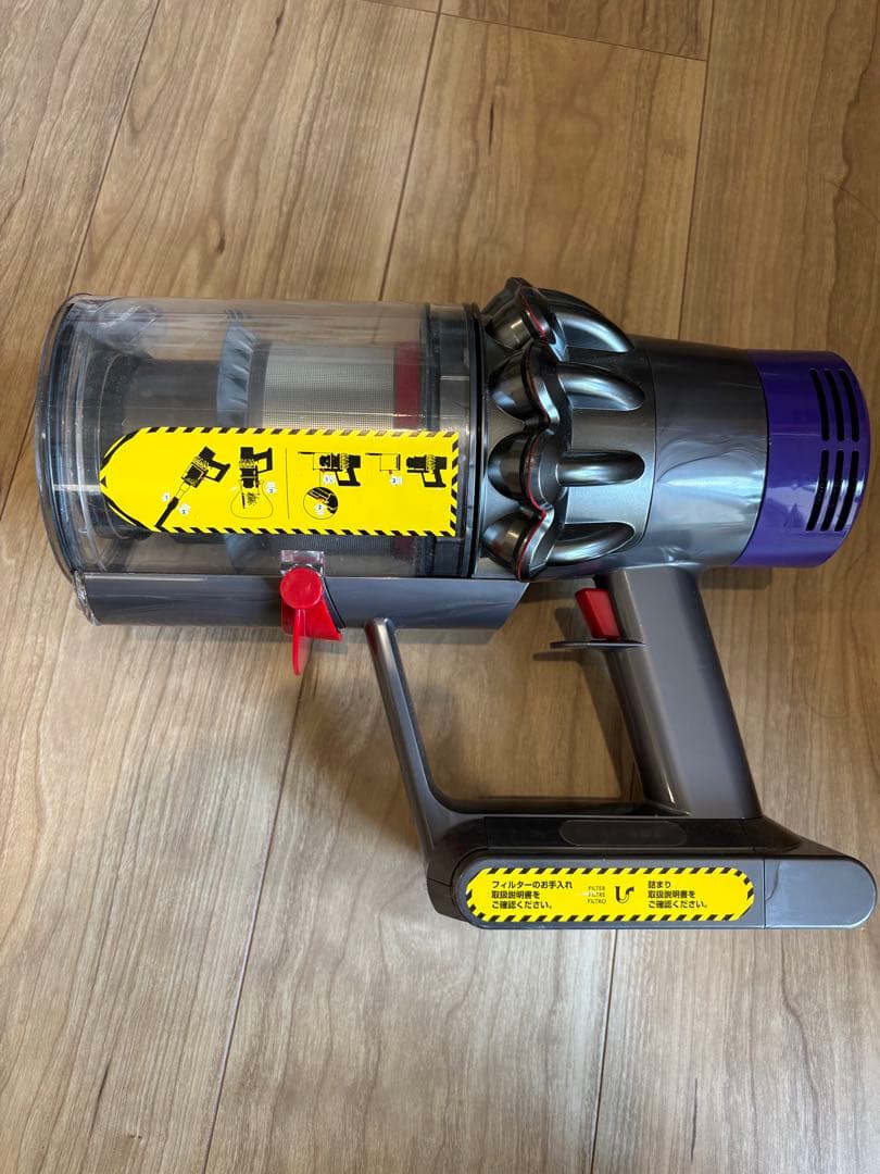Dyson SV12 コードレス掃除機 各種アタッチメント付き　ジャンク品