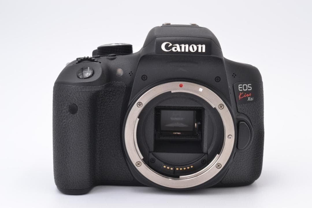 ■ 美品 ■ キャノン　Canon Kiss X8i レンズキット