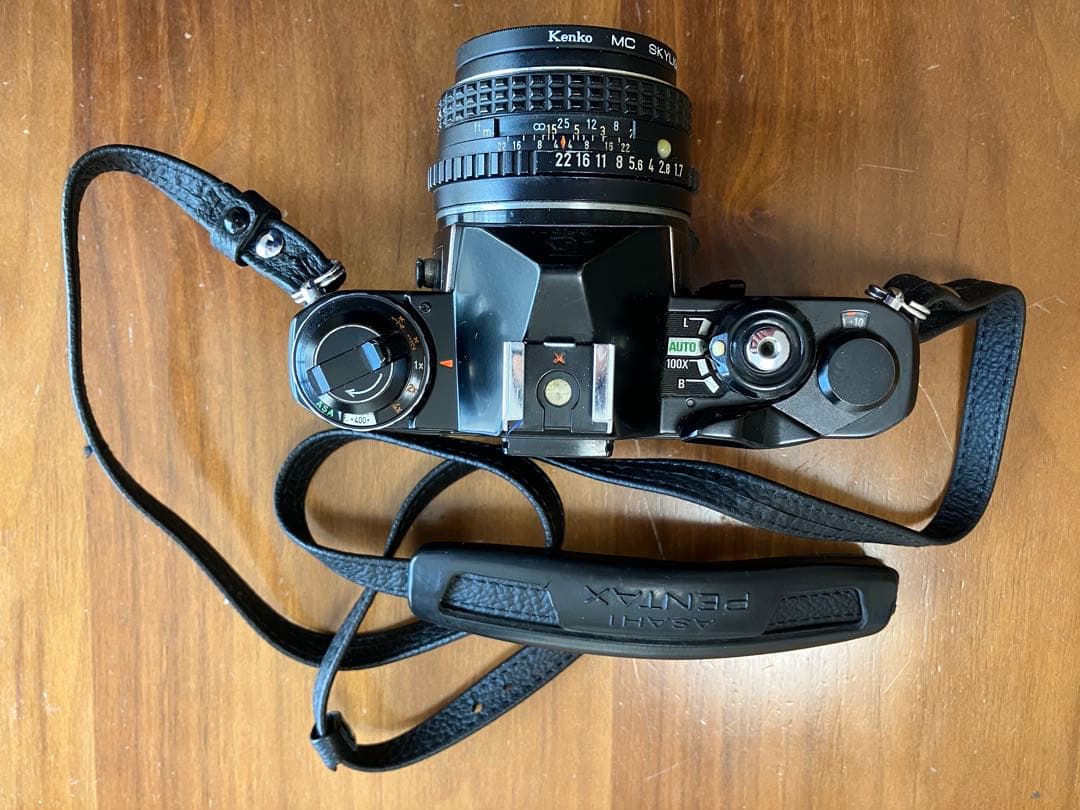 ペンタックスME 一眼レフカメラ　レンズ、ケース、ストラップ付　中古品