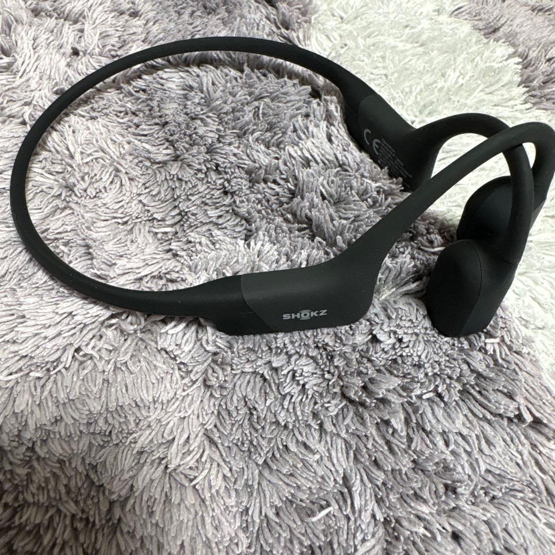 SHOKZ OpenRun 骨伝導スポーツヘッドホン ブラック S803