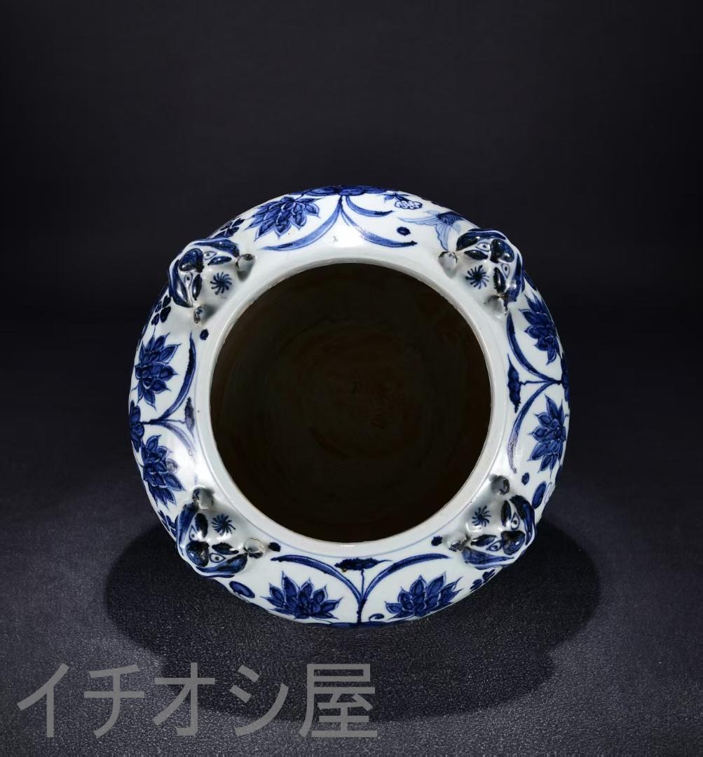 中国古美術『青花磁 魚藻文 罐 』染付 陶磁器 壺 唐物 置物 花瓶 蔵出し