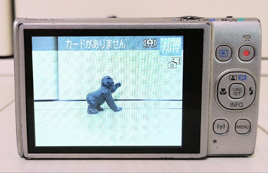 Canon キャノン IXY650 シルバー 充電器付き デジタルカメラ