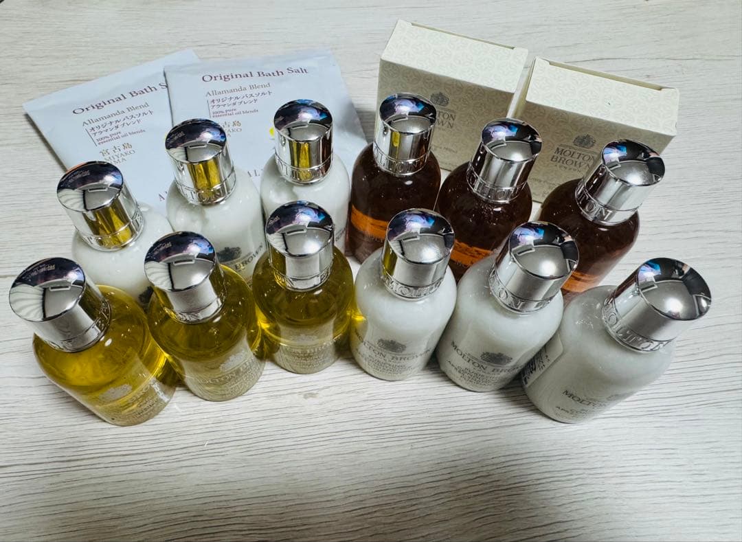MOLTON BROWN シャンプーセット　ホテルアラマンダアメニティ