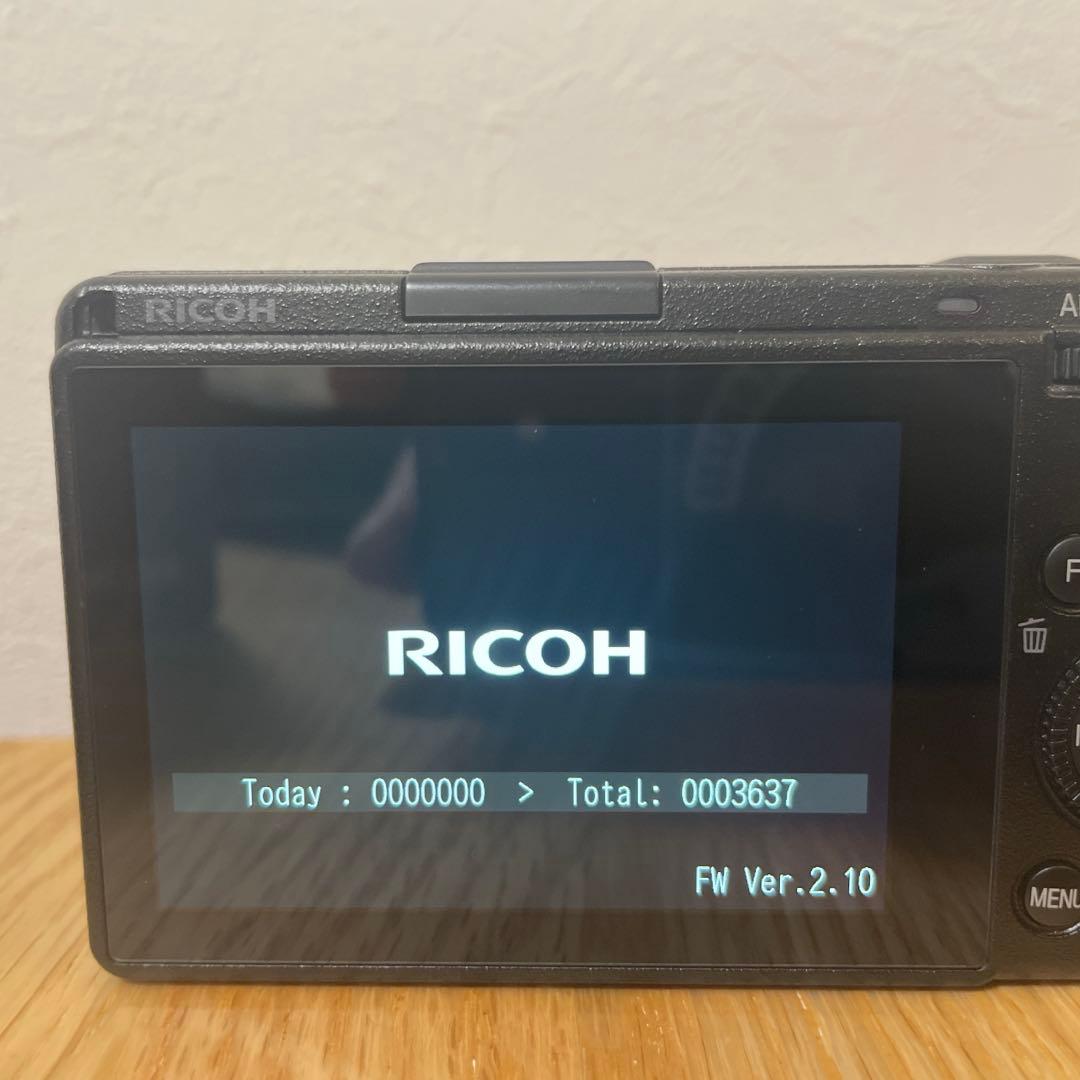 【美品】RICOH GR III シャッター数3637回 付属品完備