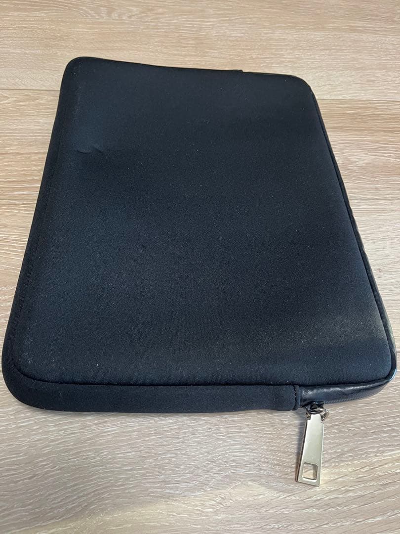 MARC JACOBS PCケース 黒 13インチ ノートPC タブレットケース