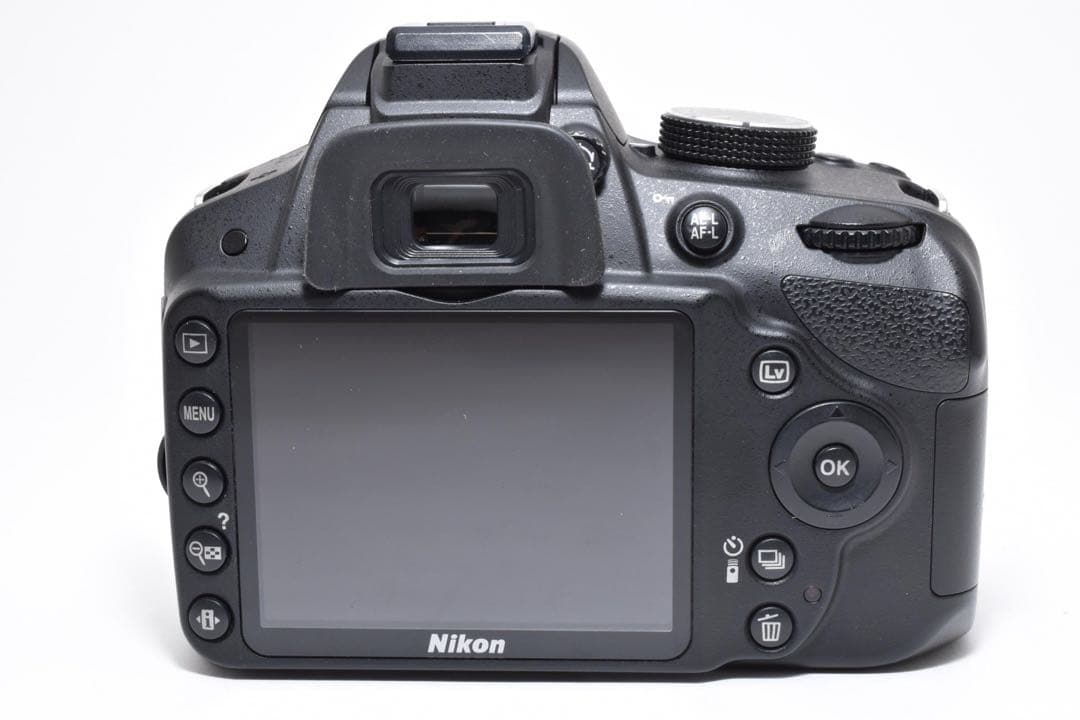 Nikon D3200 デジタル一眼レフカメラ 本体
