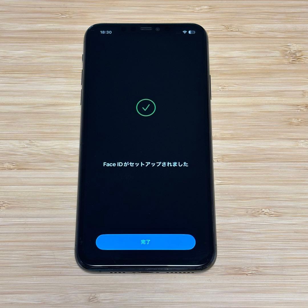 『極美品』iPhone 11 PRO MAX 256GB ミッドナイトグリーン