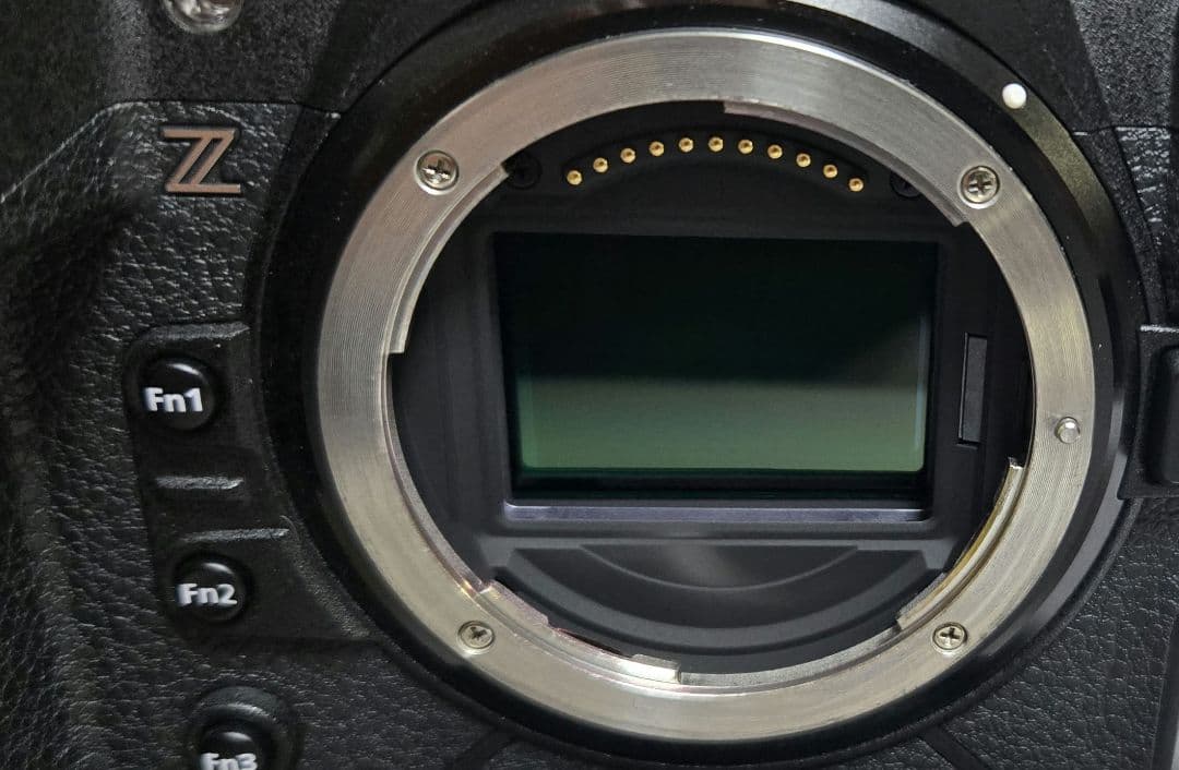 Nikon Z 9 ミラーレスカメラ 本体と付属品