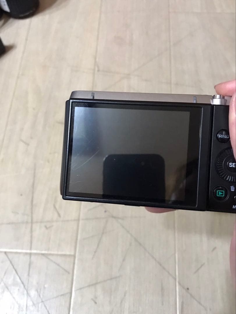 カシオ　EX ZR1000 ジャンク品