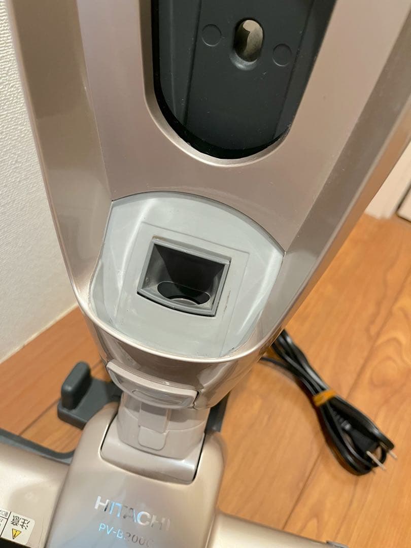 日立 スティッククリーナー コードレス掃除機2020年製シャンパンゴールド