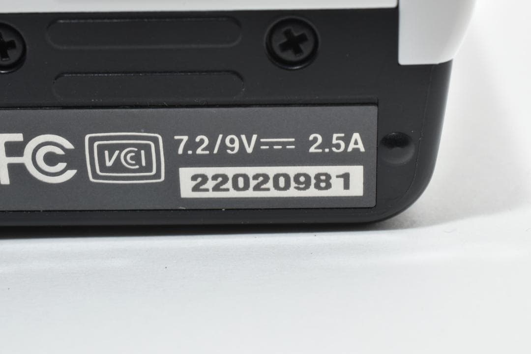 超美品 ニコン 1 J1 ミラーレスデジタルカメラボディ ホワイト Nikon