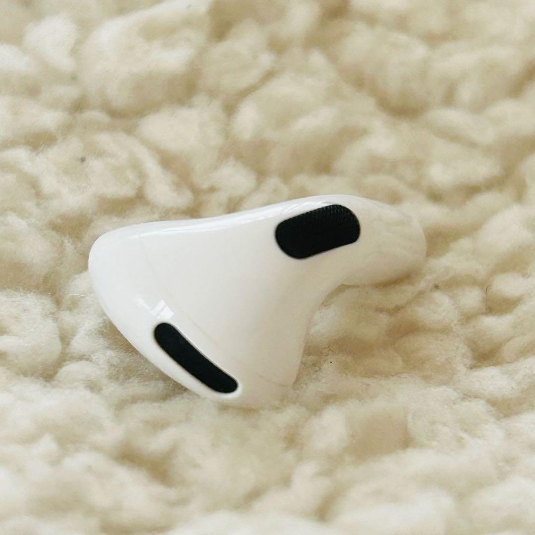 箱付き　右耳のみ　★AirPods ★2024製 本体 ホワイト 半年使用