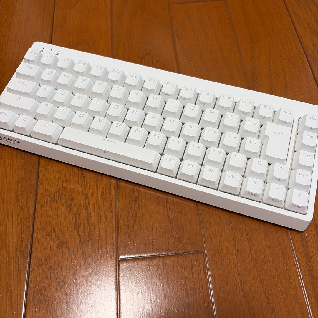 【極美品】エレコム Vcustom VK600A ホワイト ゲーミングキーボード