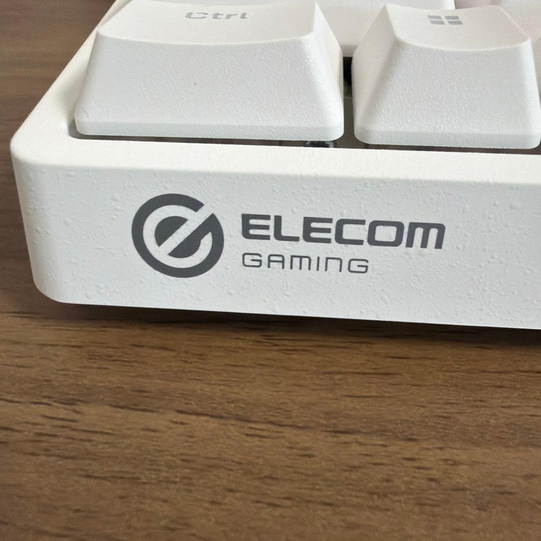 【極美品】エレコム Vcustom VK600A ホワイト ゲーミングキーボード