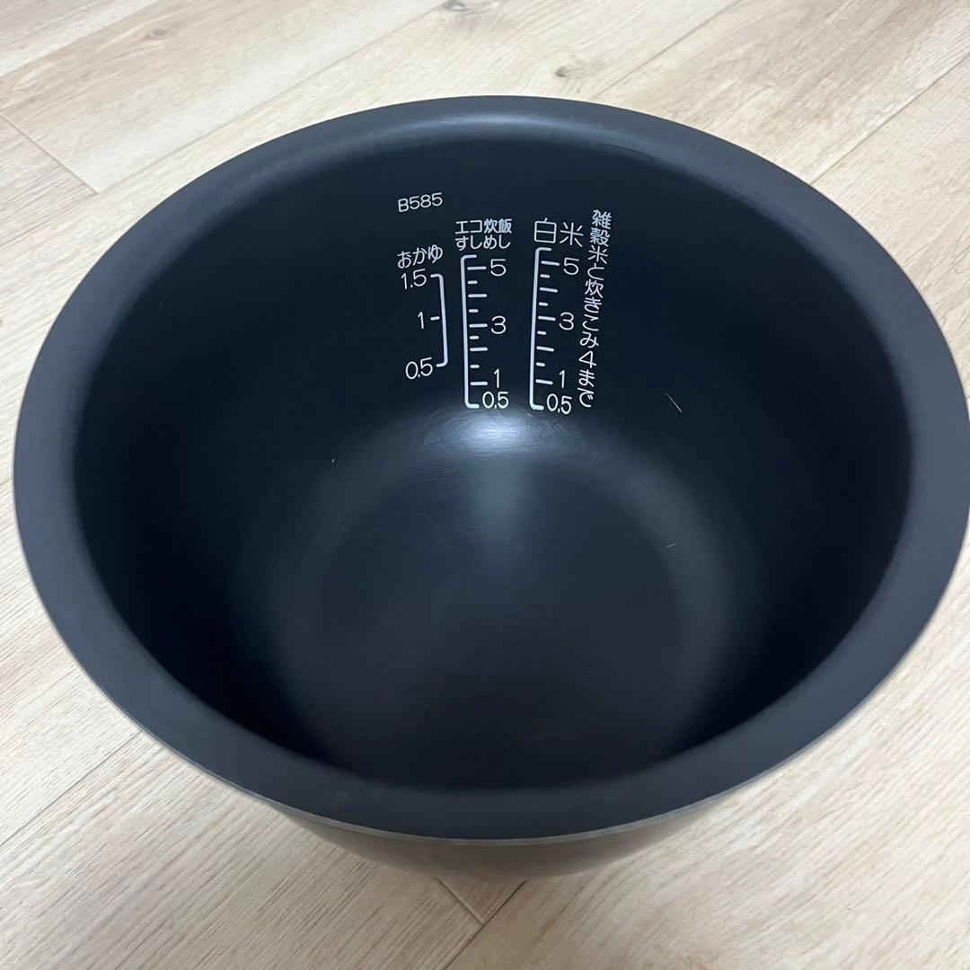ZOJIRUSHI 象印 IH炊飯ジャー 極め炊き NW-VP10E9