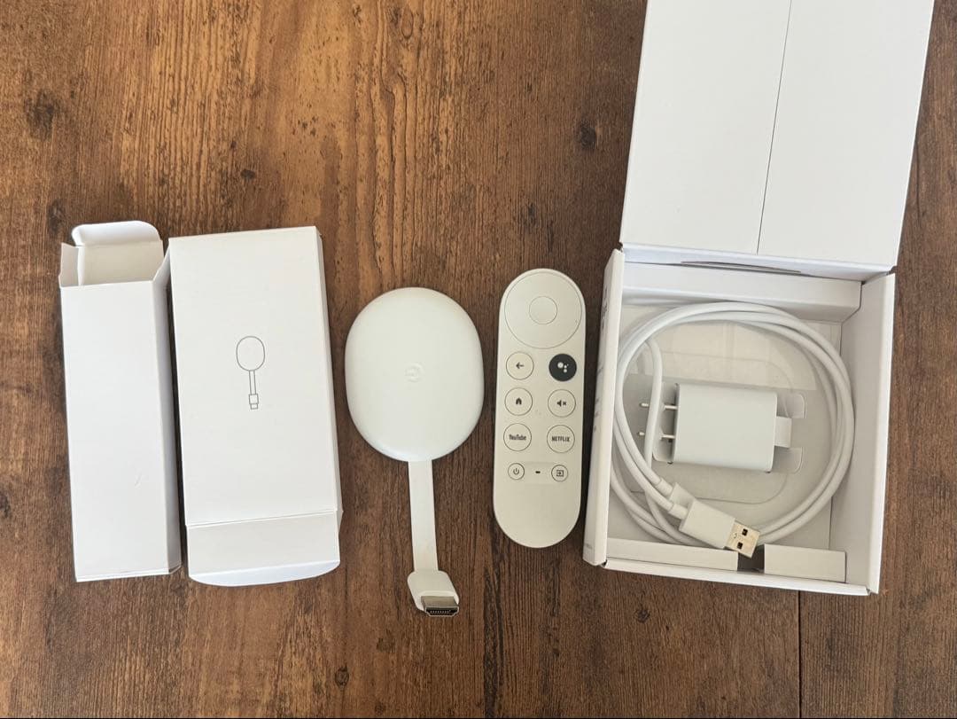 【美品】Chromecast with Google TV 4K ホワイト