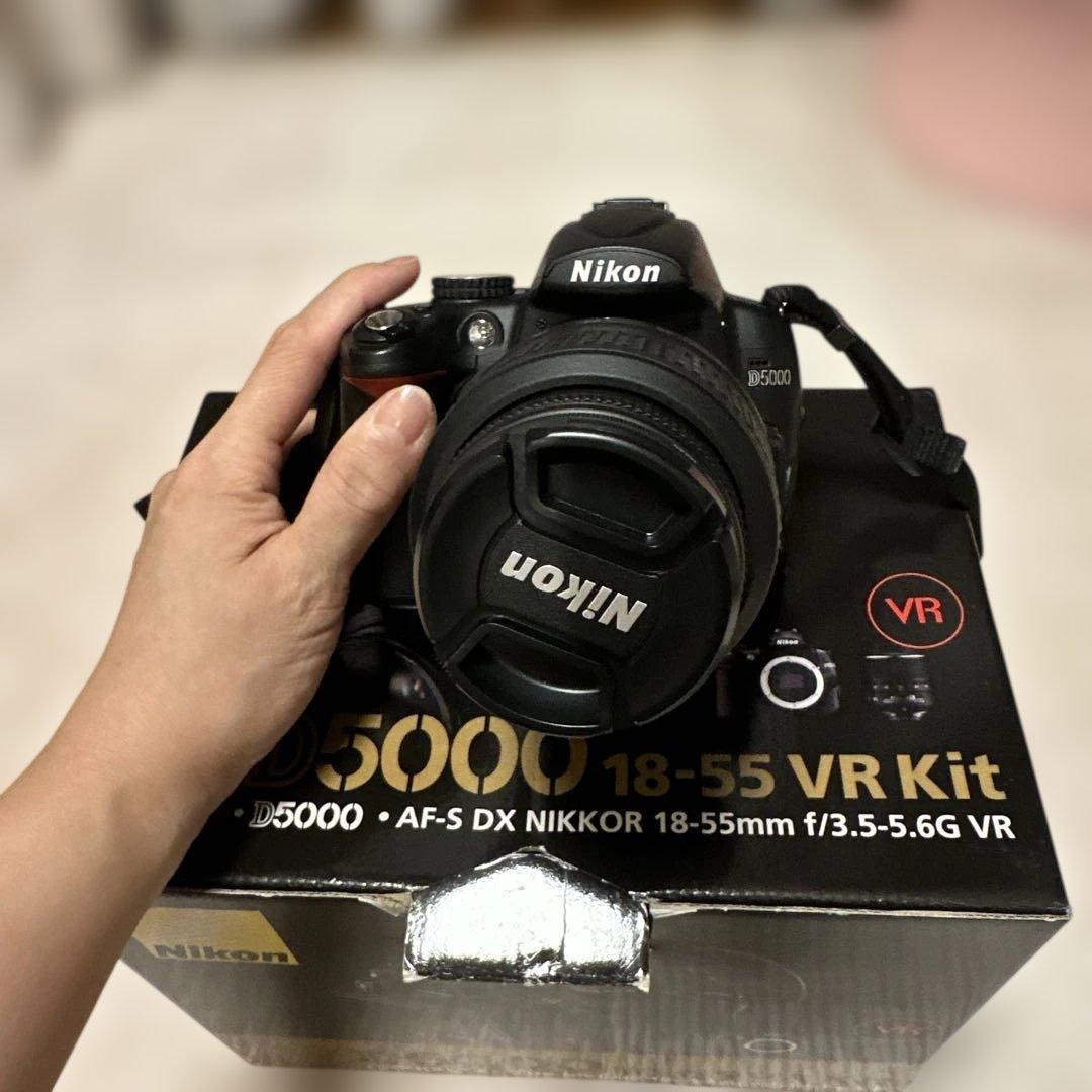 Nikon D5000 ダブルズームキット 美品