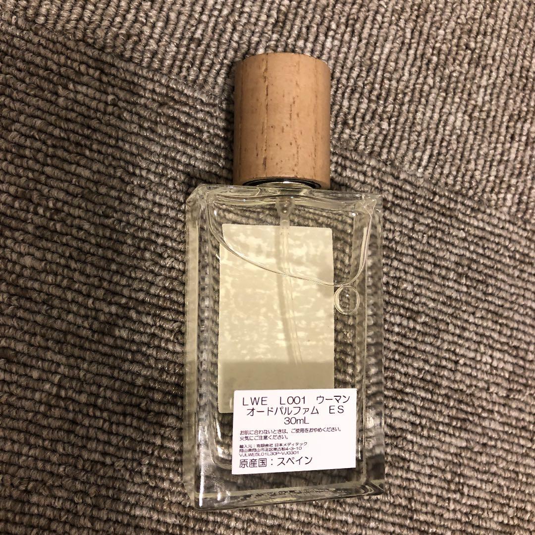 LOEWE 001 WOMAN お値下げ