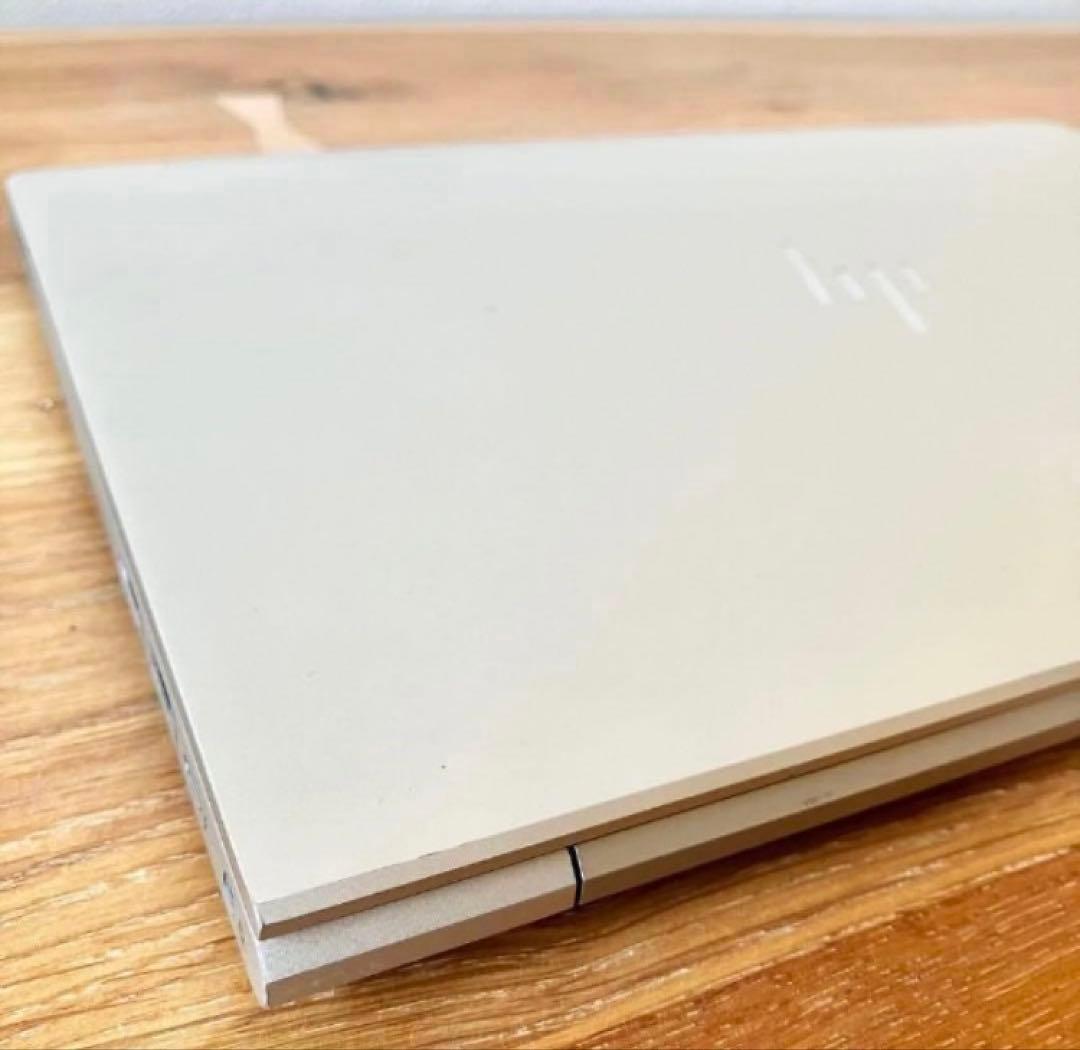 HP SSD 12世代 16GB Windows11 カメラ付ノートパソコン