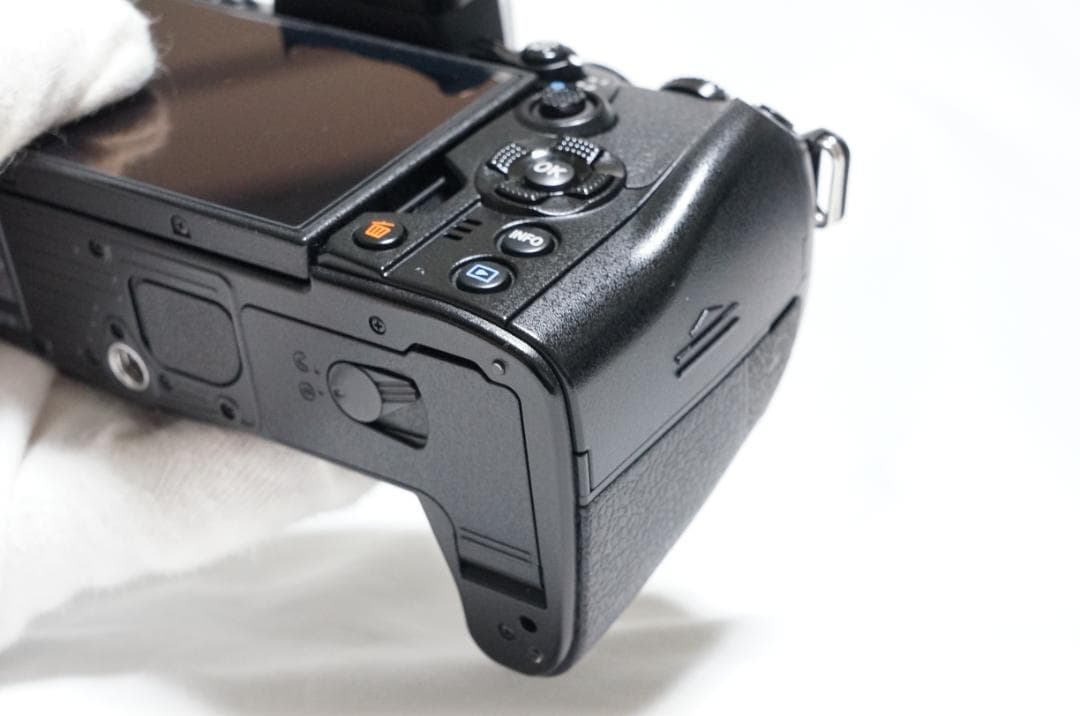 ◆値下げ◆ 【美品】 OLYMPUS E-M1 MarkIII ボディ