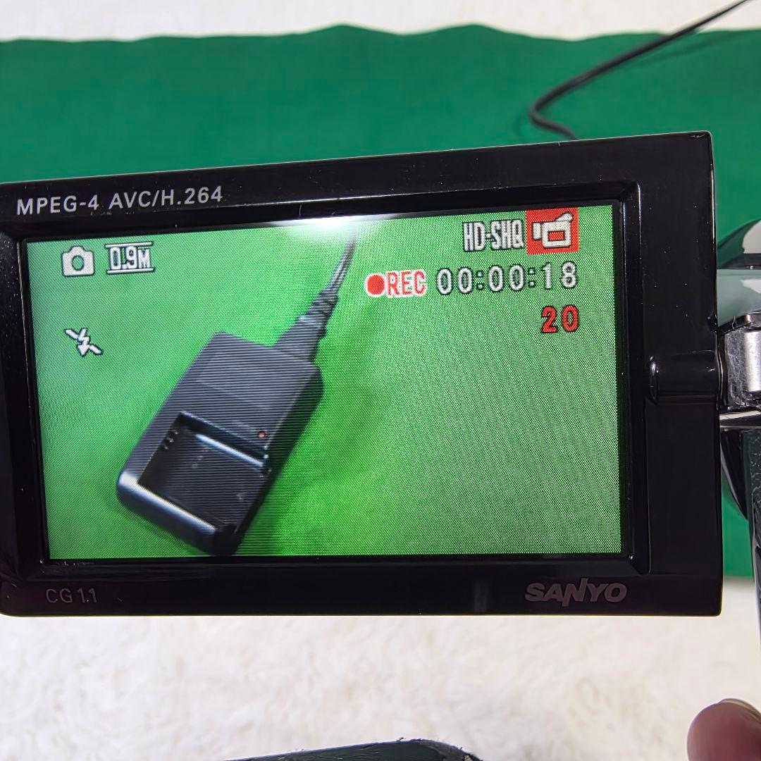 Xacti HD デジタルカメラ 充電器付き