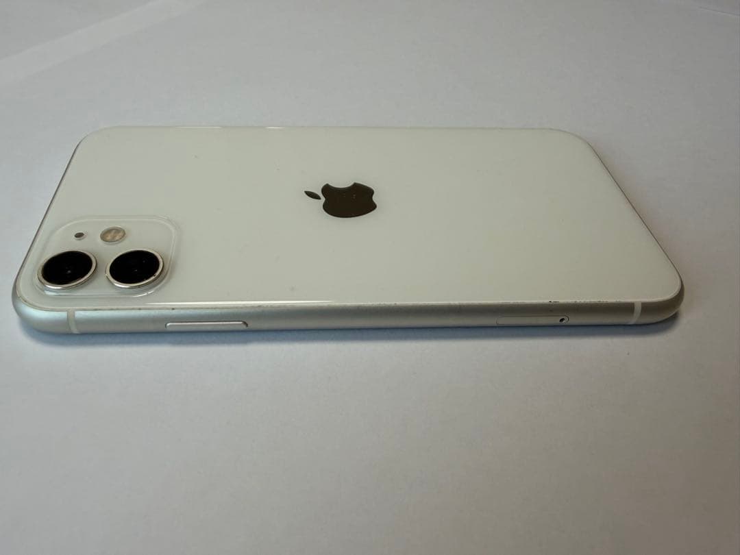 【超美品】iPhone11 64GB SIMフリー｜バッテリー良好動作OK即発送