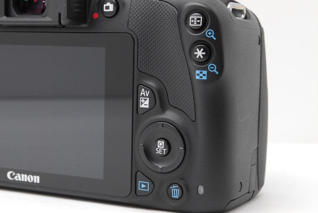 【美品　新品級ショット数】Canon Kiss X7　スマホ転送　小型軽量　動画