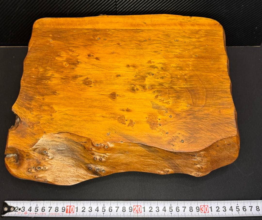 世界遺産 屋久杉 高級品 台座 飾り物 加工プレート 無垢材 50年前当時物