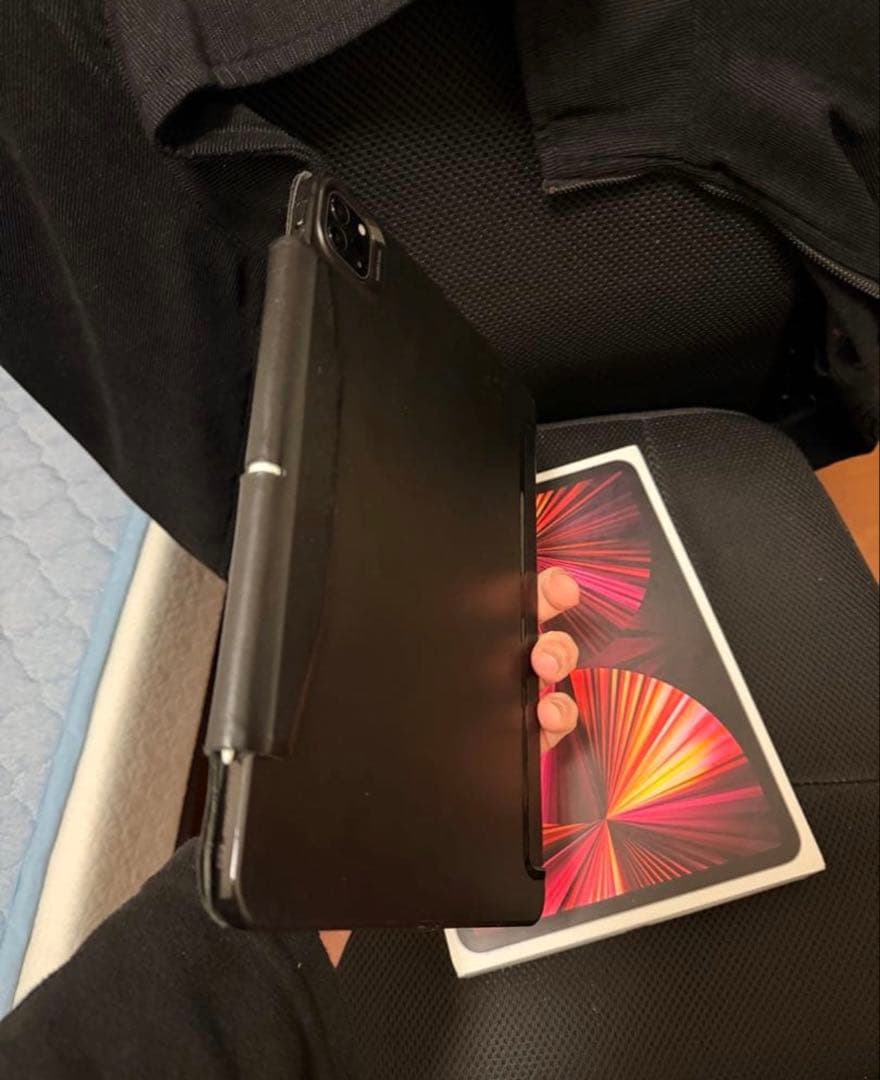 iPad Pro 11インチ用 ブラック128 WI-Fi + Cellular
