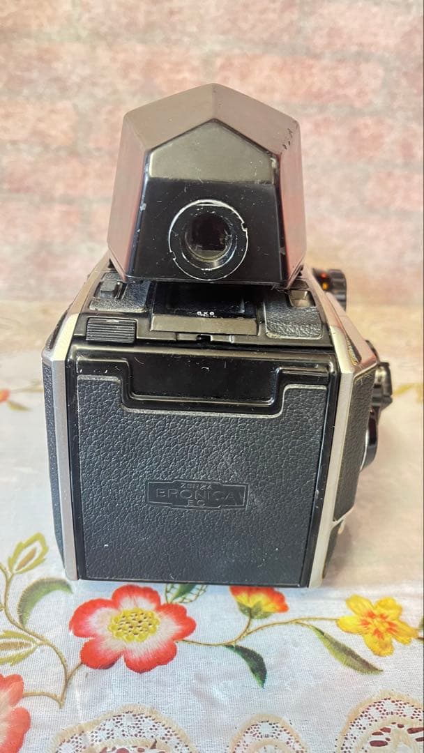 中判フィルムカメラ ズームレンズ付きZenza Bronica TL