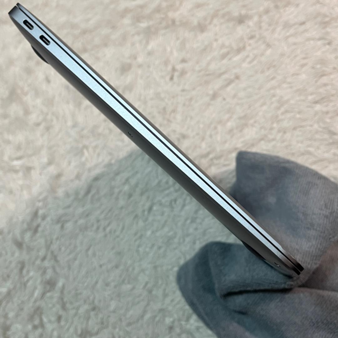 MacBookAir 13インチ M1 16GB/512GB 92% A2338