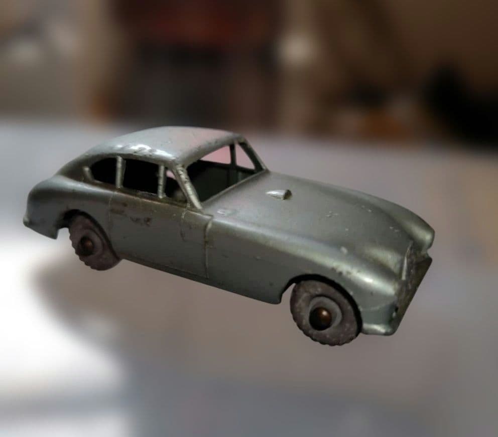 マッチボックス　lesney社　ミニカー グレー