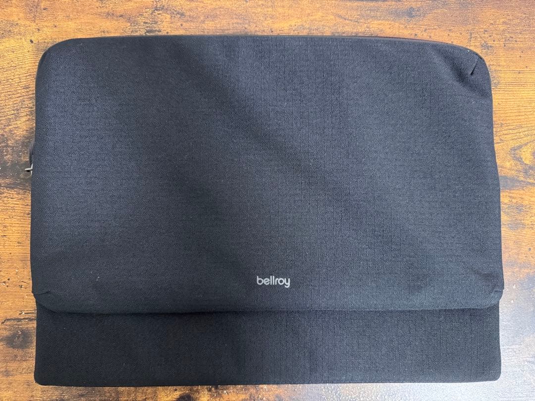 Bellroy Caddy MacノートPCケース 15インチ　16インチ