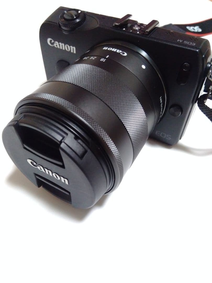 Canon EOS M デジタルカメラ レンズ2本付き