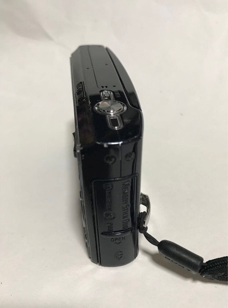 【動作OK】Sony Cyber-shot DSC-T30 デジタルカメラ 黒