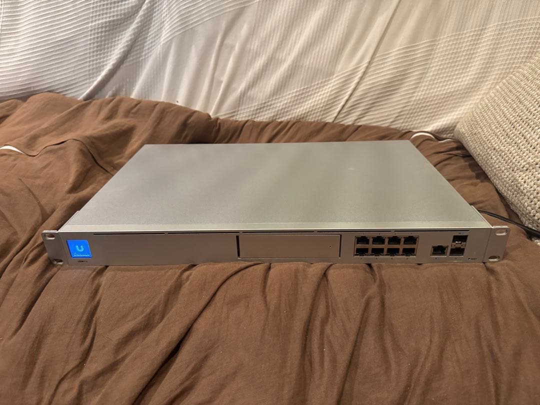 ルーター・ネットワーク機器 Ubiquiti UniFi Dream Machine Pro