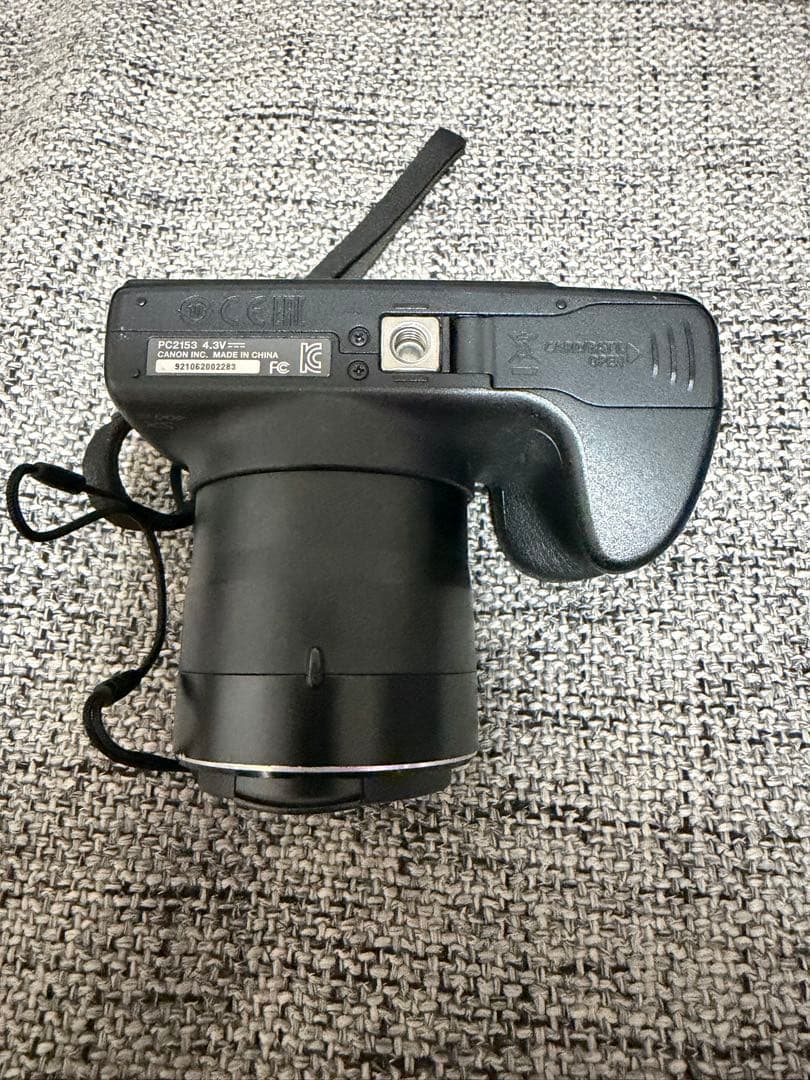 Canon デジタル一眼レフ ズームレンズ付き