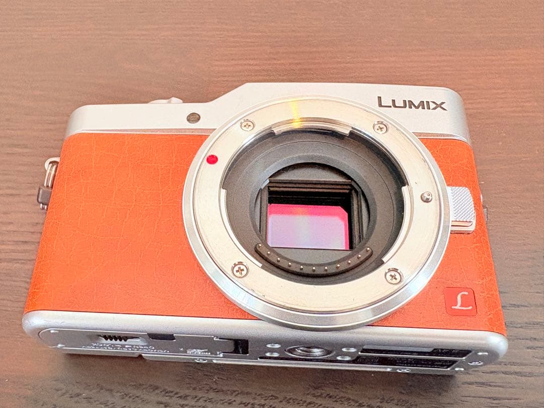 パナソニック LUMIX DC-GF9 ミラーレス一眼　オレンジ