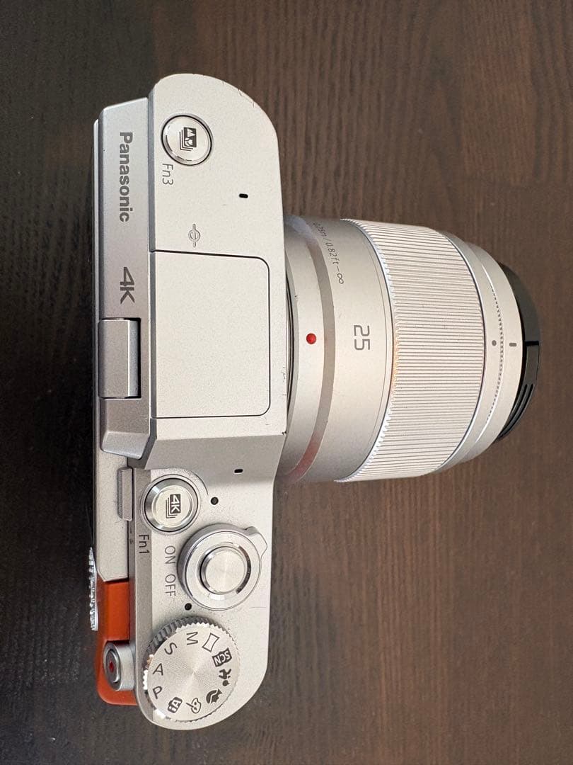 パナソニック LUMIX DC-GF9 ミラーレス一眼　オレンジ