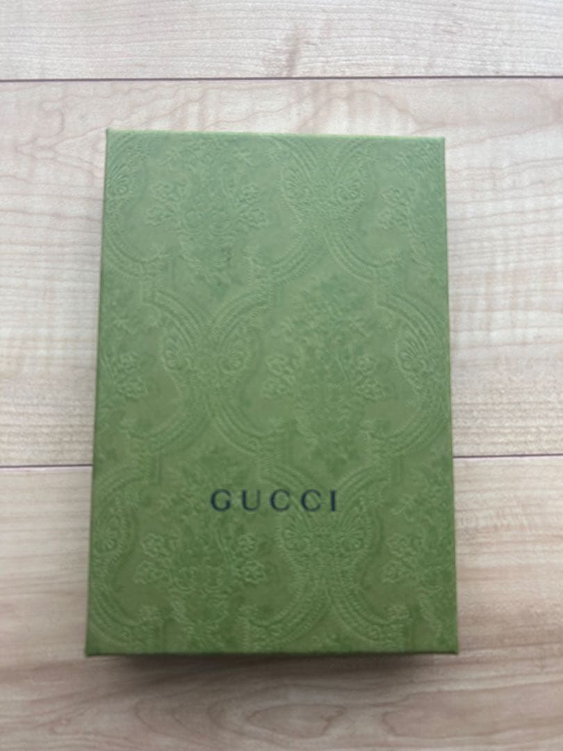 新品　グッチ GGスプリーム iPhone 15ケース GUCCI