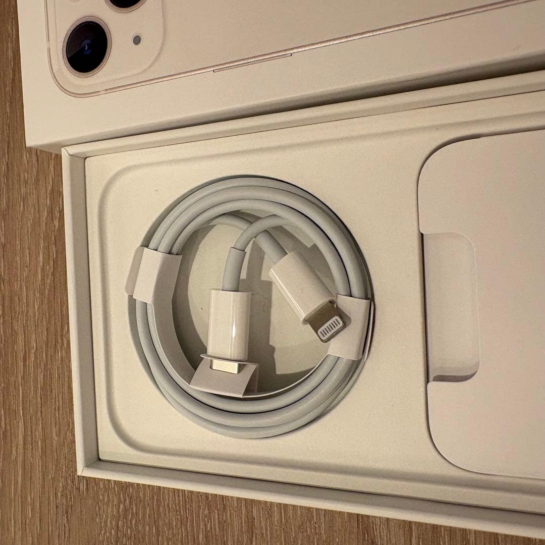 iPhone13 スターライト 128GB SIMフリー　バッテリー85%