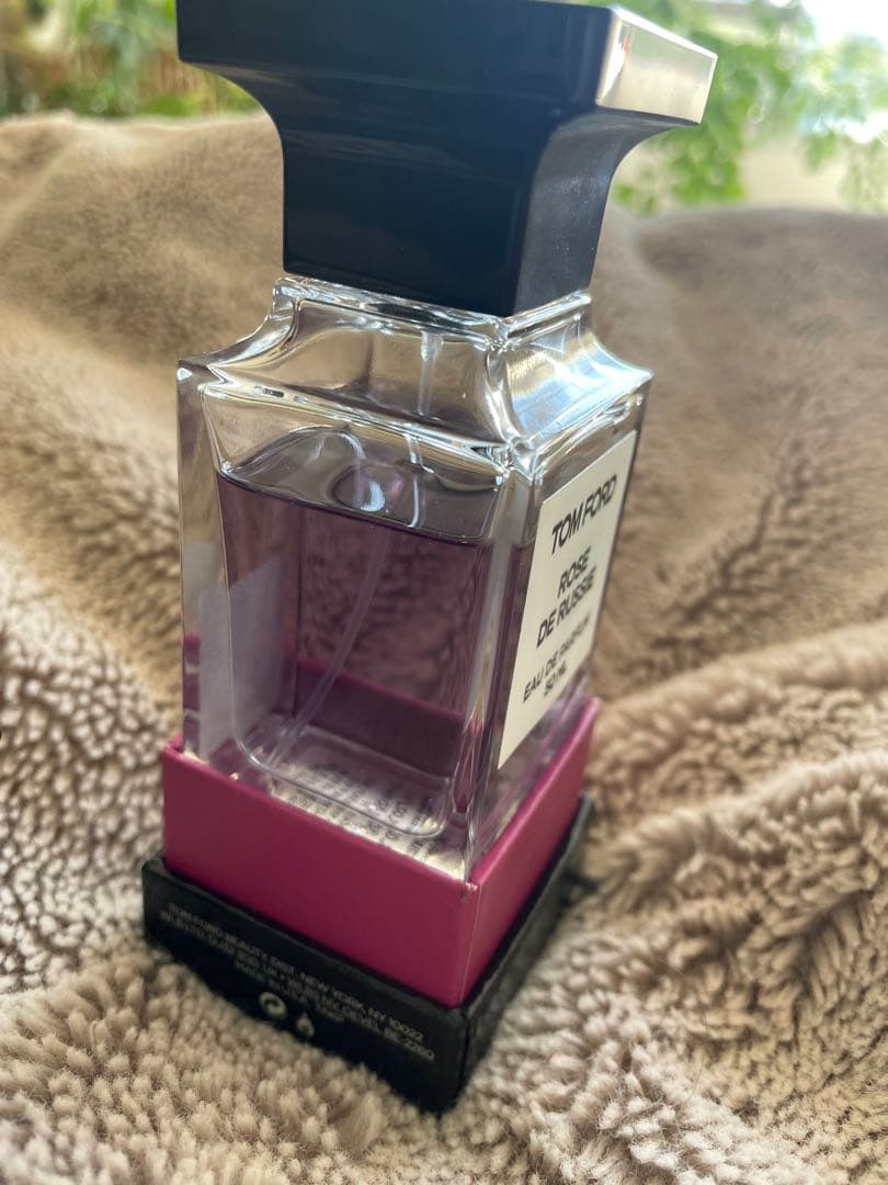 【紺】TOM FORD ROSE DE RUSSIE 50ml
