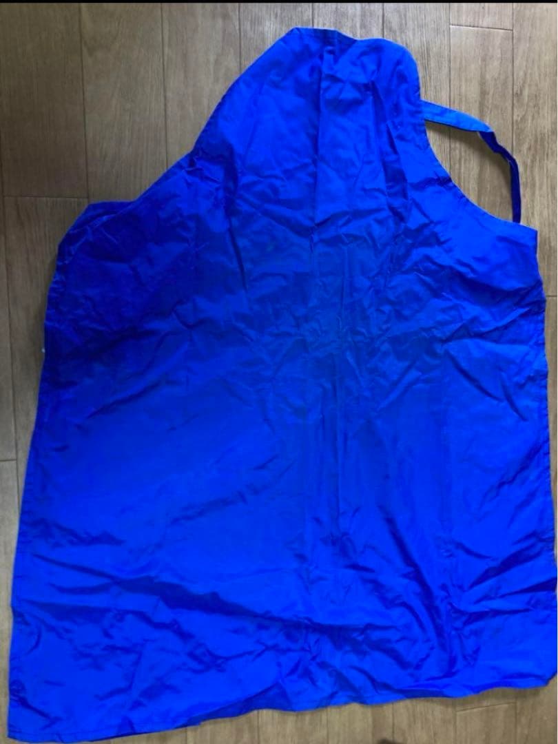 プロ用トリミングシザー4本、ミニバリカン、その他道具