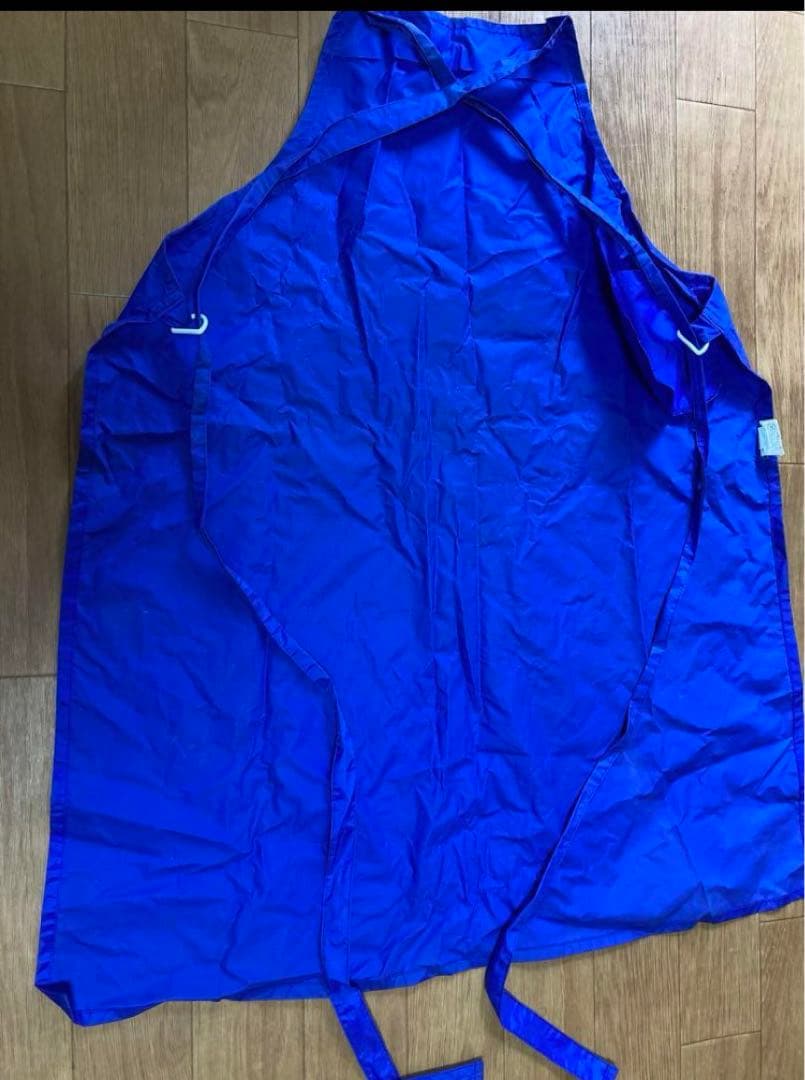 プロ用トリミングシザー4本、ミニバリカン、その他道具